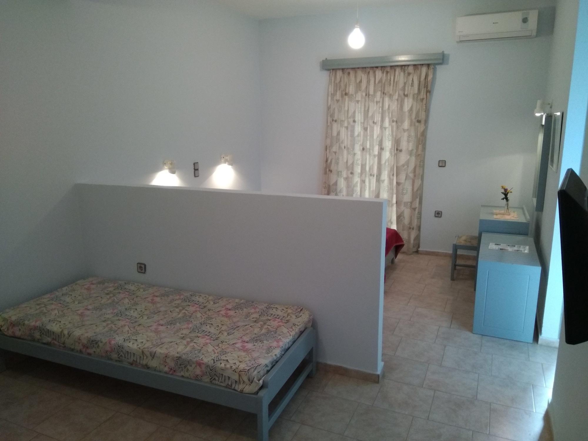 Sofia Apartments Almirida Eksteriør billede