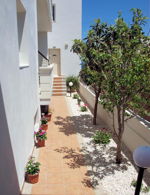 Sofia Apartments Almirida Eksteriør billede